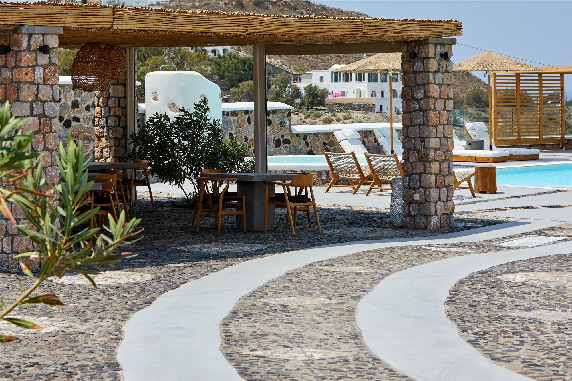 Symmetry Suites Akrotiri  Exterior photo