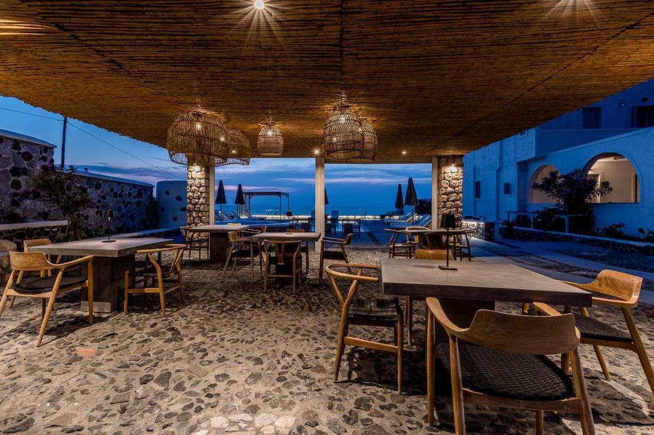 Symmetry Suites Akrotiri  Exterior photo