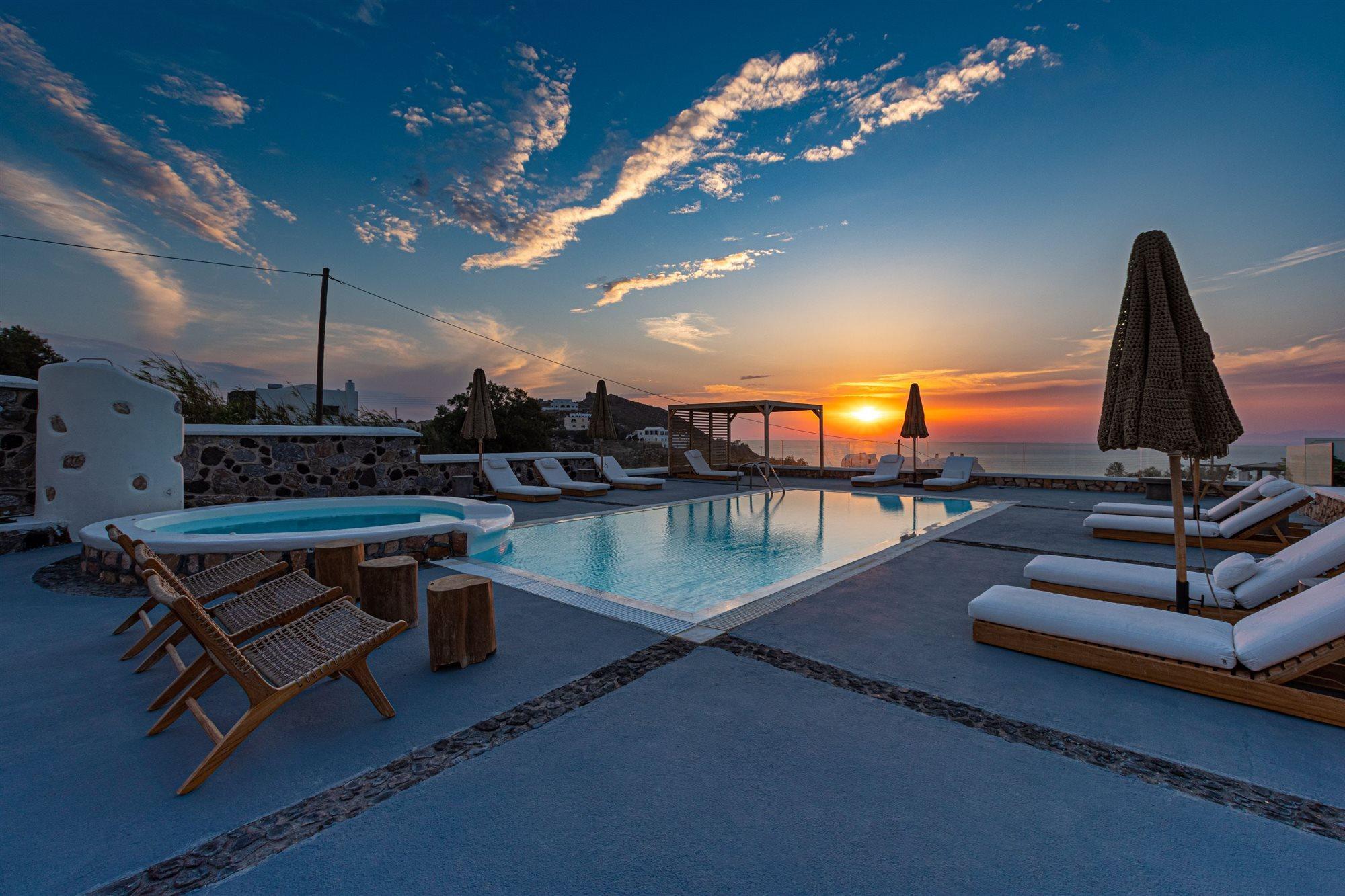 Symmetry Suites Akrotiri  Exterior photo